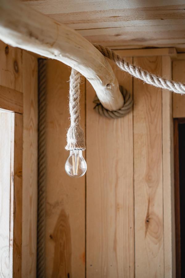 La Cabane Ofuro Villa Celles  Buitenkant foto